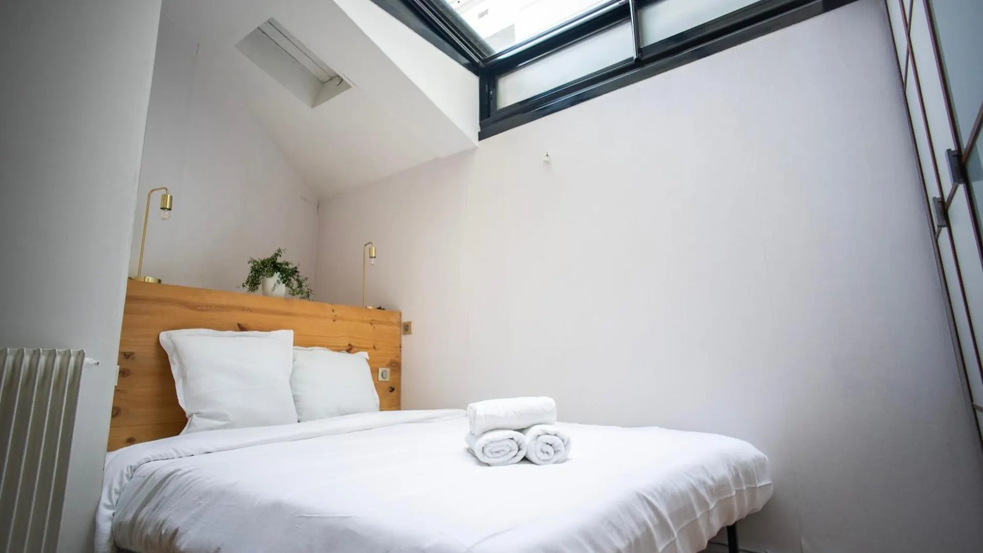 Loft Branche Dans Le Quartier Le Plus Tendance De Paris 아파트